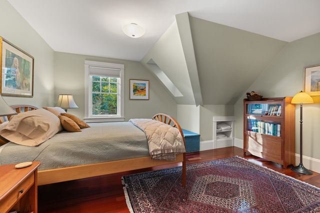 24 WISTERIA Drive, Dover, NH 03820