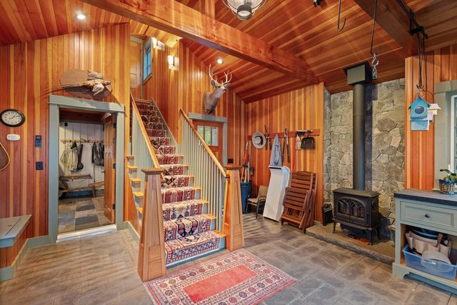 24 WISTERIA Drive, Dover, NH 03820
