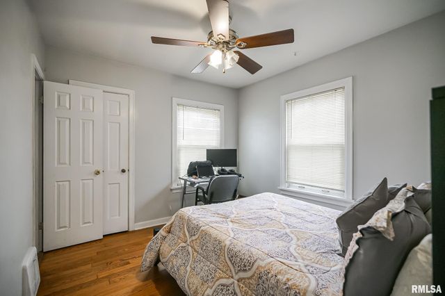 1026 E RICHWOODS Boulevard, Peoria, IL 61604