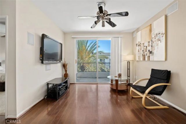 1801 E Katella 4030, Anaheim, CA 92805
