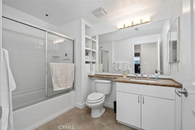 1801 E Katella 4030, Anaheim, CA 92805