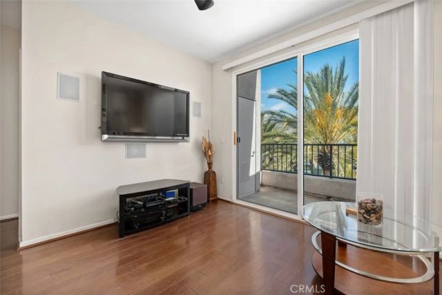 1801 E Katella 4030, Anaheim, CA 92805