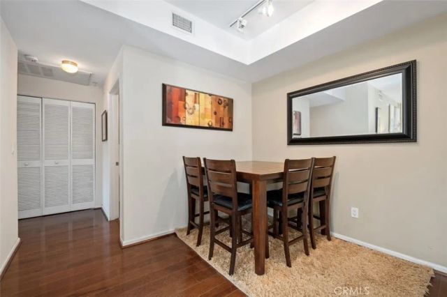 1801 E Katella 4030, Anaheim, CA 92805