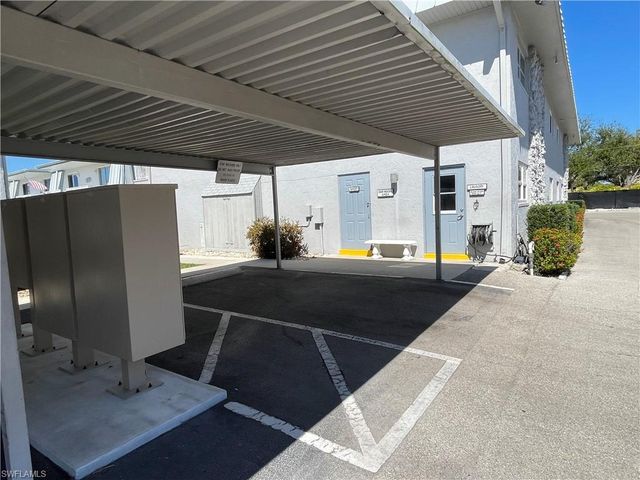 6777 Winkler RD # 106, Fort Myers, FL 33919