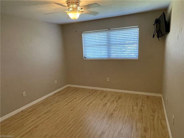 6777 Winkler RD # 106, Fort Myers, FL 33919