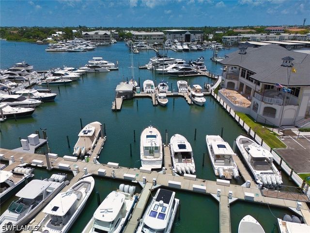 1500 5th AVE S, Naples, FL 34102