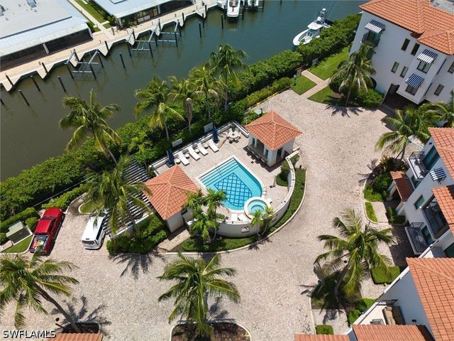 1500 5th AVE S, Naples, FL 34102