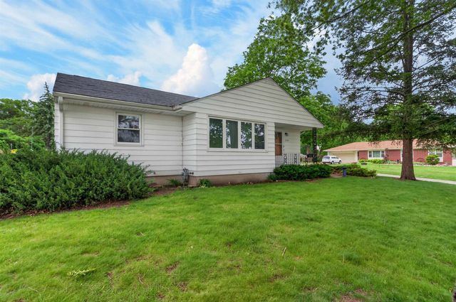 3118 Carlton Drive, Cedar Falls, IA 50613