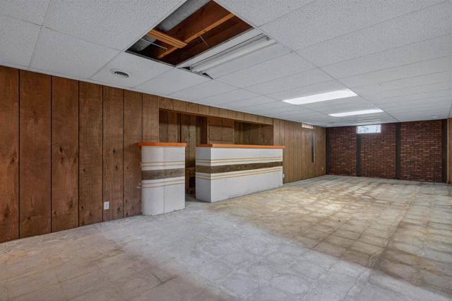 3118 Carlton Drive, Cedar Falls, IA 50613