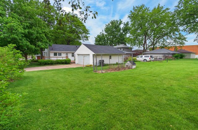 3118 Carlton Drive, Cedar Falls, IA 50613