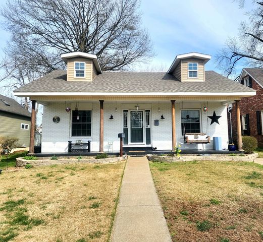 908 N 13th Street