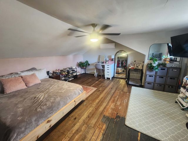 908 N 13th Street, Herrin, IL 62948