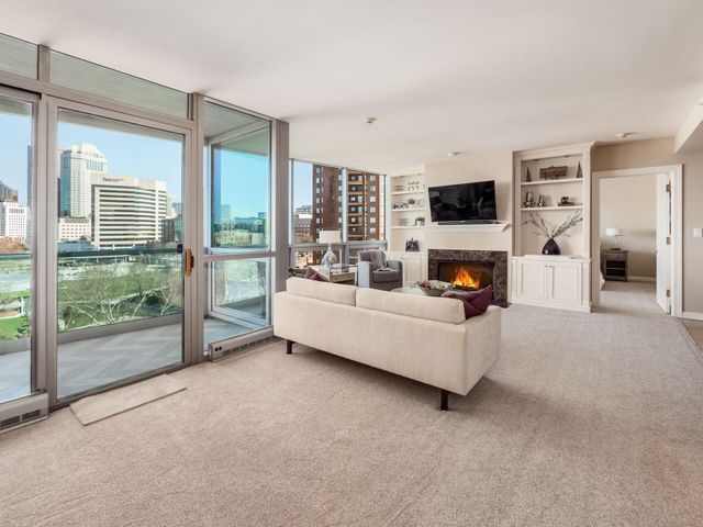 1 Miranova Place, 730, Columbus, OH 43215