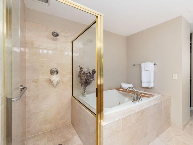 1 Miranova Place, 730, Columbus, OH 43215