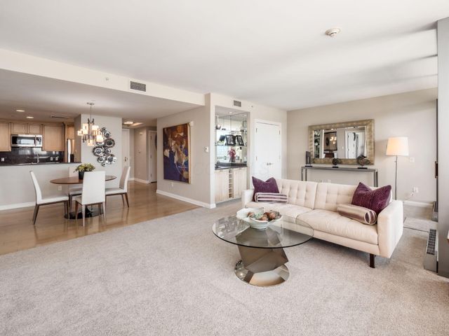 1 Miranova Place, 730, Columbus, OH 43215