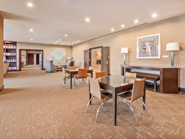 1 Miranova Place, 730, Columbus, OH 43215