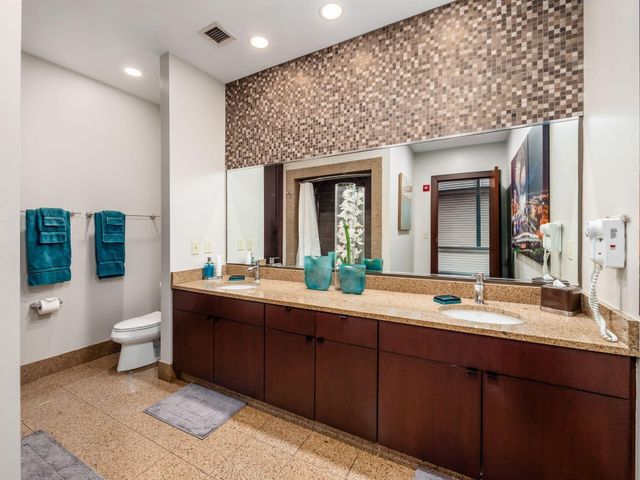 1 Miranova Place, 730, Columbus, OH 43215