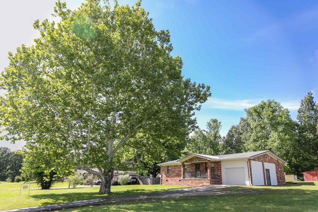 1207 W Unity Road, Paragould, AR 72450