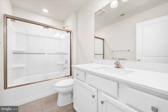 114 PETAL DR, Pottstown, PA 19464