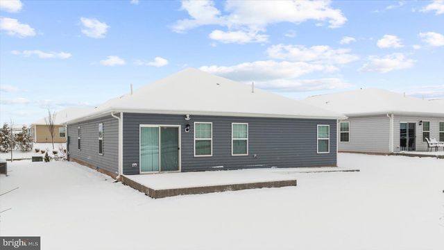 114 PETAL DR, Pottstown, PA 19464