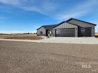 1510 Shortt Ln, Rupert, ID 83350