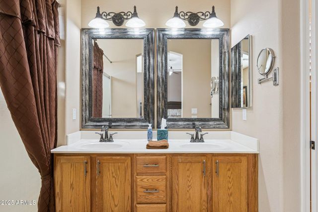 3443 E PEACH TREE Drive, Chandler, AZ 85249