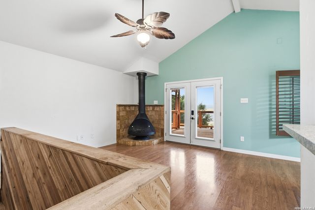 1565 Pebble Beach Road, Lakehills, TX 78063