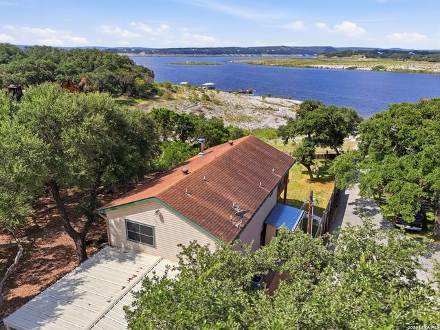 1565 Pebble Beach Road, Lakehills, TX 78063