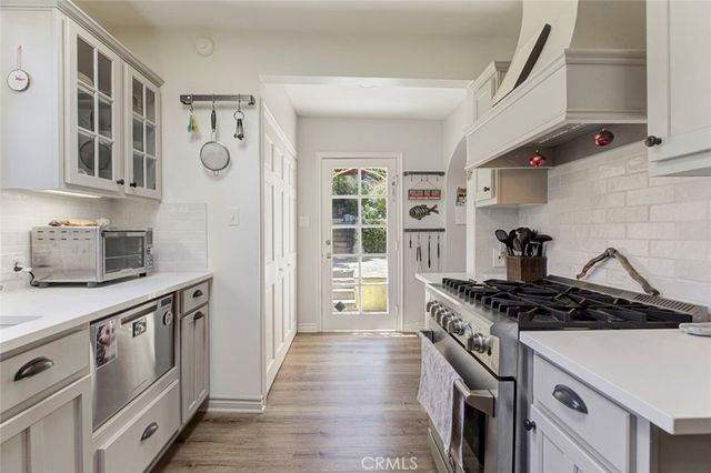 11316 Sunshine Ter, Studio City, CA 91604