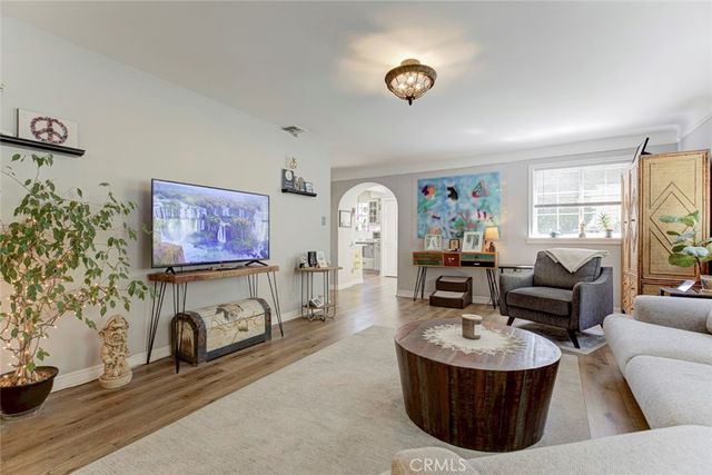 11316 Sunshine Ter, Studio City, CA 91604