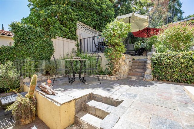 11316 Sunshine Ter, Studio City, CA 91604