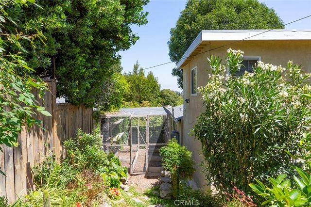 11316 Sunshine Ter, Studio City, CA 91604