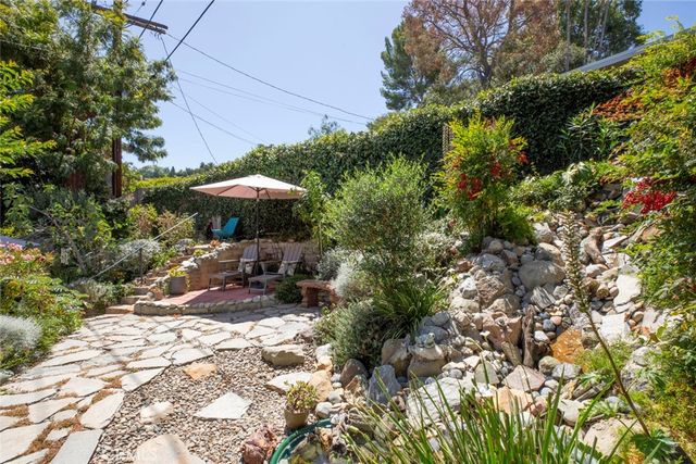 11316 Sunshine Ter, Studio City, CA 91604