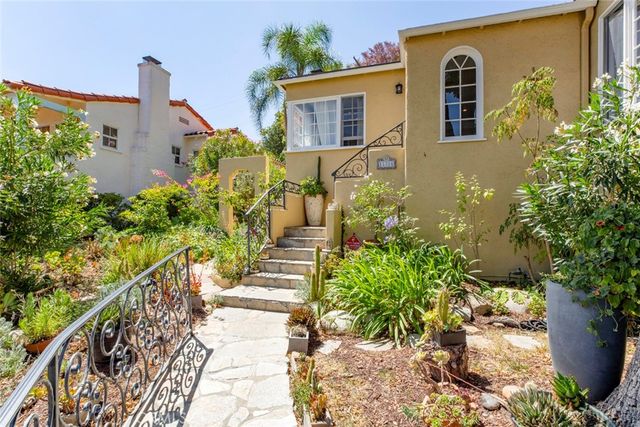 11316 Sunshine Ter, Studio City, CA 91604