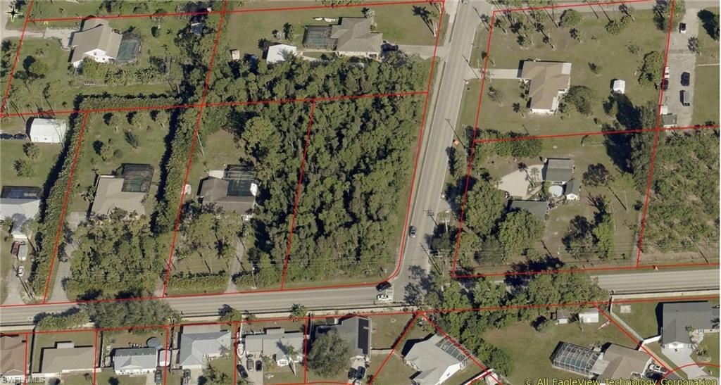 25926 Paradise RD, BONITA SPRINGS, FL 34135 — photo 2