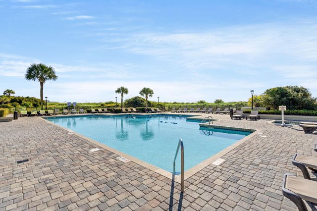 415 Ocean Creek Dr Apt 2276, Myrtle Beach, SC 29572