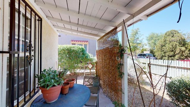 220 Princeton Drive SE, Albuquerque, NM 87106