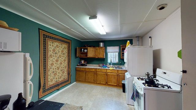 220 Princeton Drive SE, Albuquerque, NM 87106