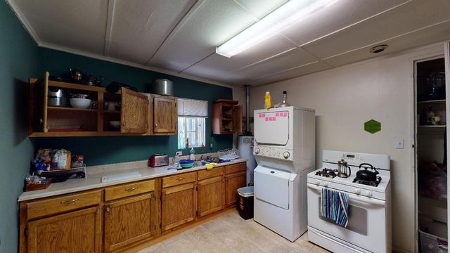 220 Princeton Drive SE, Albuquerque, NM 87106