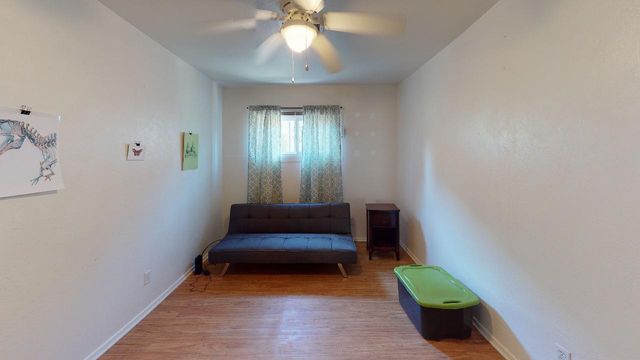 220 Princeton Drive SE, Albuquerque, NM 87106