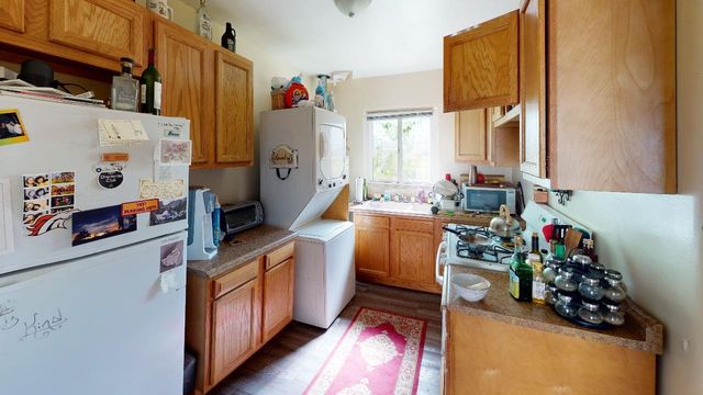 220 Princeton Drive SE, Albuquerque, NM 87106