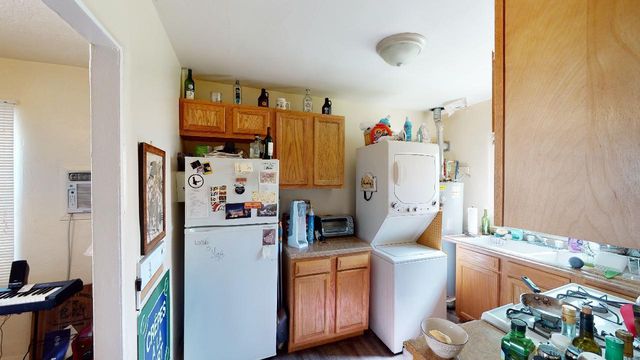 220 Princeton Drive SE, Albuquerque, NM 87106