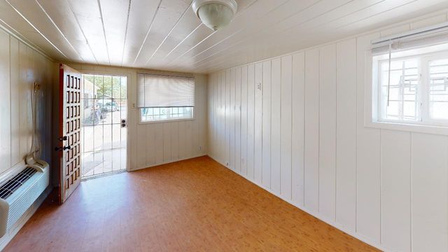 220 Princeton Drive SE, Albuquerque, NM 87106