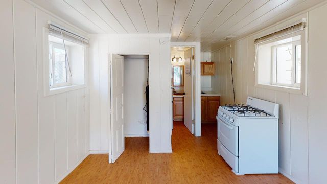 220 Princeton Drive SE, Albuquerque, NM 87106