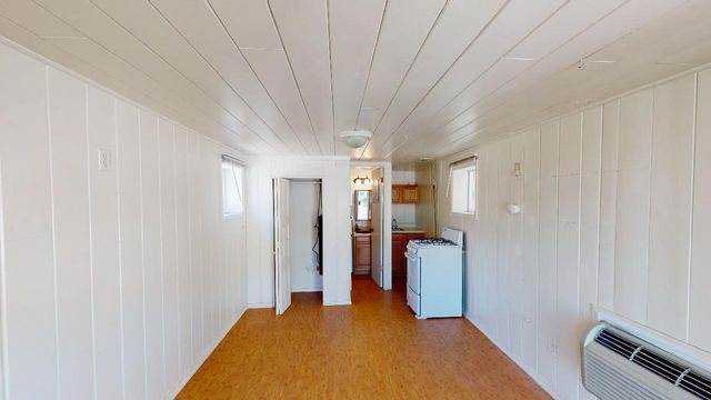 220 Princeton Drive SE, Albuquerque, NM 87106