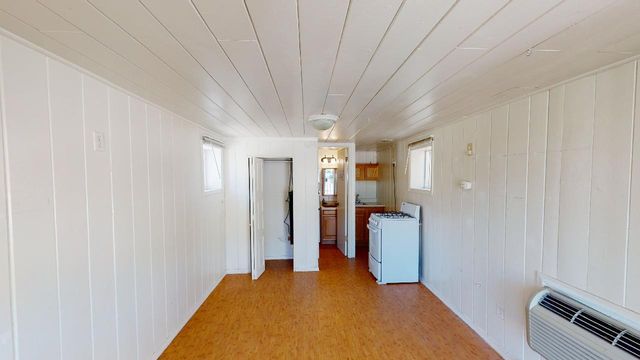 220 Princeton Drive SE, Albuquerque, NM 87106