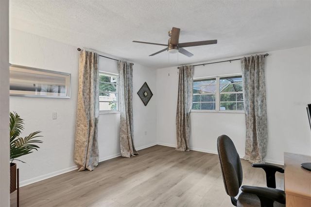 7232 WILLOW STREET, Sarasota, FL 34243