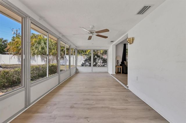 7232 WILLOW STREET, Sarasota, FL 34243