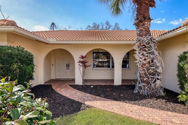 7232 WILLOW STREET, Sarasota, FL 34243