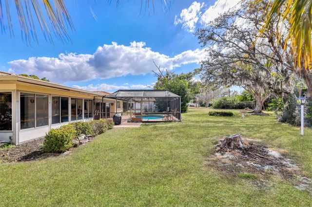 7232 WILLOW STREET, Sarasota, FL 34243